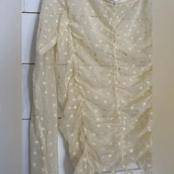 Free people layering mesh top with daisys on it nwot - Picture 2 of 5